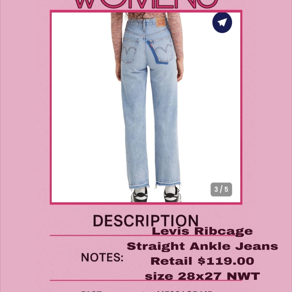 Levi's Women's Light Blue Ribcage Straight Ankle Jeans